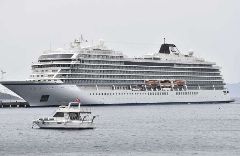 Cruise passengers stranded on New Year 'trip from hell' after fungus outbreak