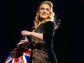 Adele ‘hobbles’ around Las Vegas stage as she struggles with health condition qhiqqxixziqzprw