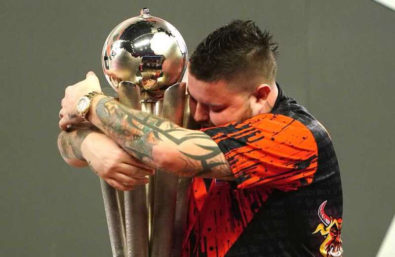 Fans love Smith's tweets after PDC win as he brags about trophy & 'fumes' at TV