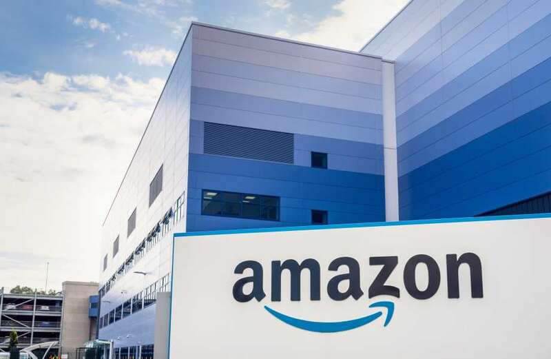 Amazon to make major change to jobs with thousands in UK 'at risk'