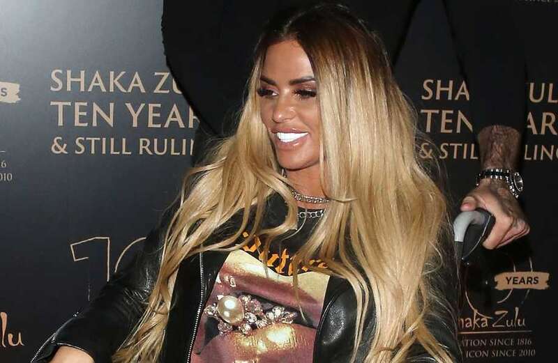 Katie Price shows off new graphic pictures of 'sore and swollen' surgery scars