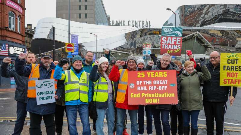 A picket line outside Birmingham New Street station (Image: SWNS)