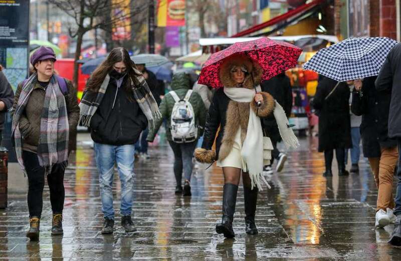 Brits hit with warning for 70mph gale force winds & heavy rain