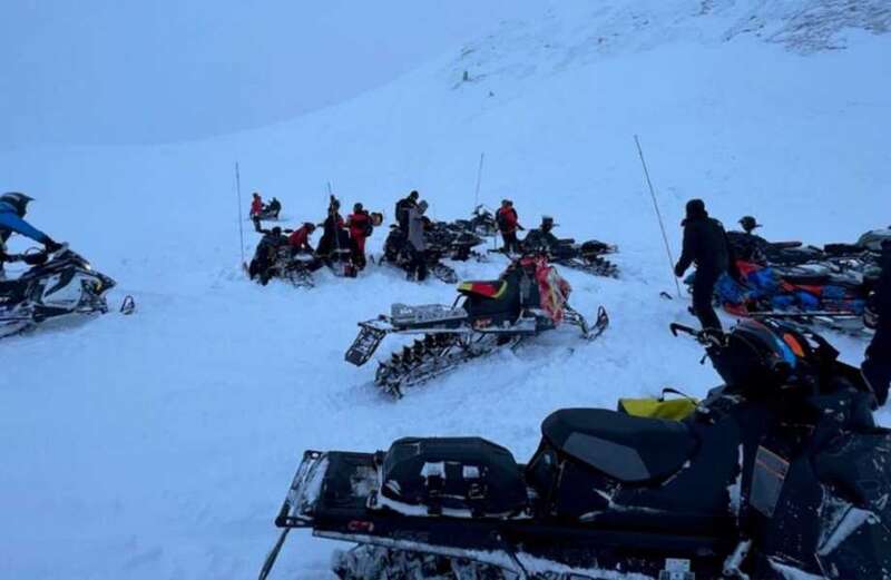 One man dead & another missing after being buried by avalanche