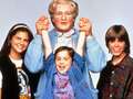 Mrs Doubtfire kids unrecognisable as they reunite 30 years on from iconic film eiqrdiqeeiezprw