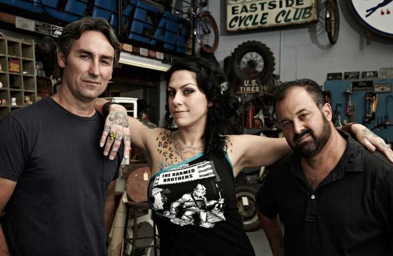 Smoking Hot Chevy: What is the American Pickers episode about?