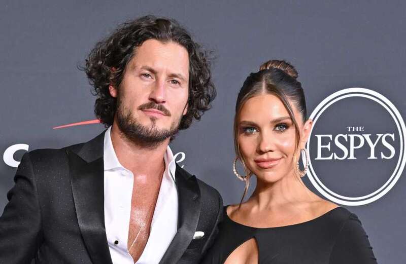 Who is Val Chmerkovskiy's wife, Jenna Johnson?