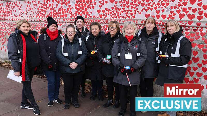 These volunteers come to the wall every Friday (Image: Ian Vogler / Daily Mirror)