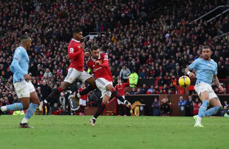 Football chiefs to discuss offside law after controversial Man Utd goal vs City