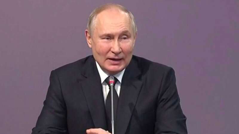 Putin rambles on about Patriotic War as Ukraine helicopter crash kills 18