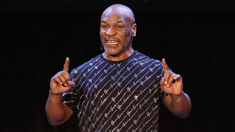 Mike Tyson names best current fighter and makes "legend" prediction