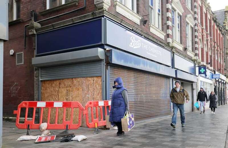 Inside the 'wasted' UK harbour town where bouncers guard Poundland