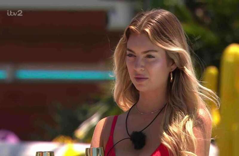 Love Island's Ellie Spence ‘hiding truth from Ron’ after ‘dishonest’ move