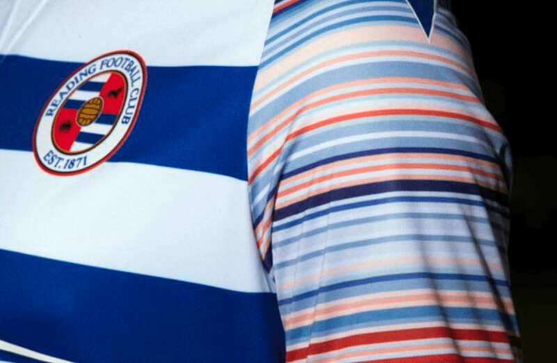 Why are Reading wearing red and blue striped sleeves against Man Utd?