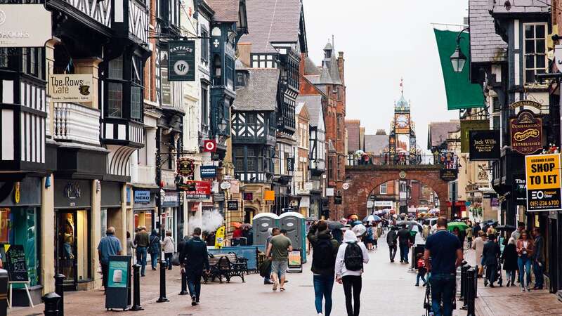 Many shops, pubs and banks on the high are at risk of closing this year (Image: Getty Images)