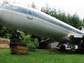 Meet the people who live inside Boeing 727 passenger planes