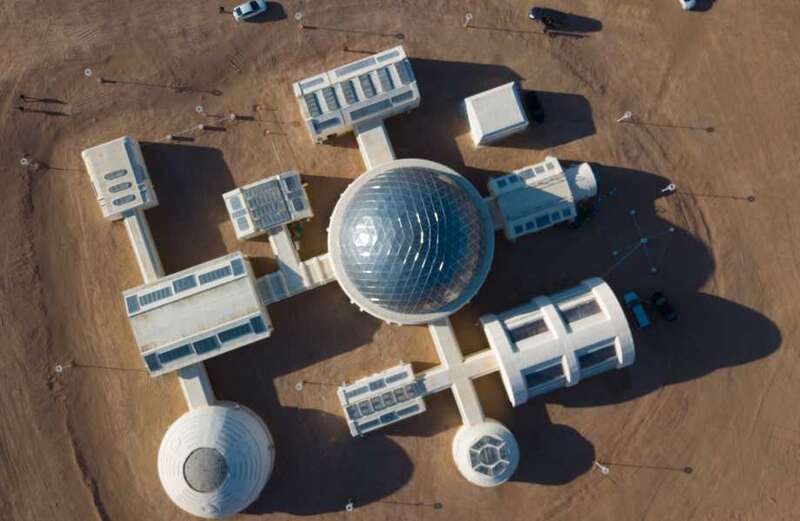 The controversial plan to grow babies in space for 'off-planet' human colonies