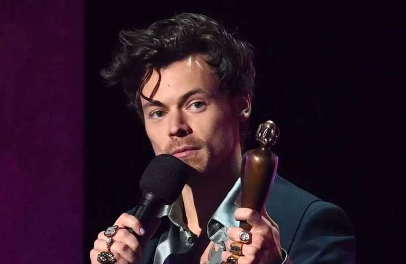 Harry Styles caught kissing music superstar in Brit Awards 2023 audience video