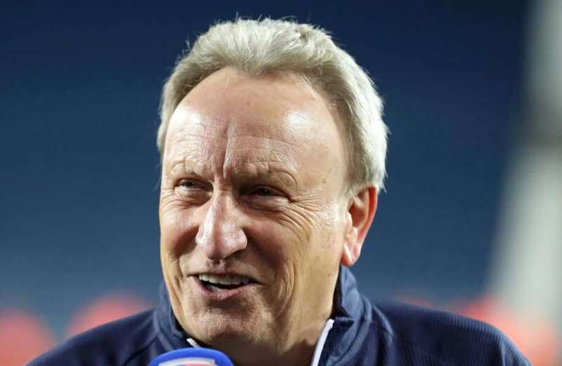 Warnock makes HILARIOUS joke poking fun at himself after taking Huddersfield job