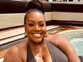 Alison Hammond 'in relationship' with handsome gardener who works at her mansion qhidddiqqkiqqdprw