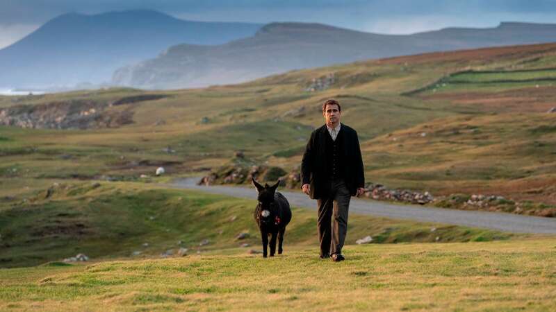 Colin Farrell as Pádraic with 