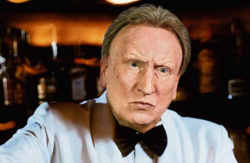 Neil Warnock planning Old Fashioned bid to beat relegation with Huddersfield