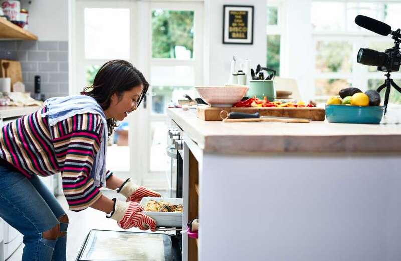 Foodies share biggest kitchen disasters including pancakes on the ceiling