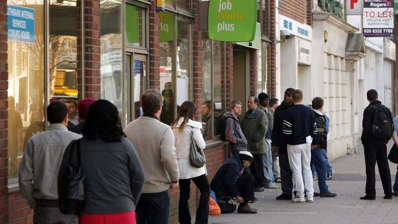 The DWP is to reward employees for getting people back into work (Image: Getty Images)