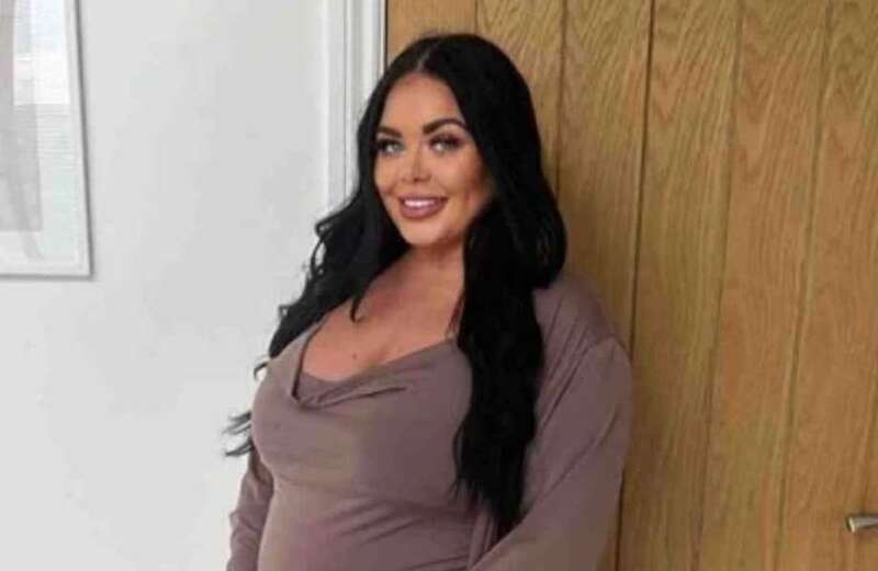 Pregnant Gogglebox star Scarlett Moffatt looks stunning as she shows baby bump