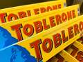 'Correct' way to eat Toblerone leaves people baffled by 'pinch' trick qhidqxiqzeiqtxprw