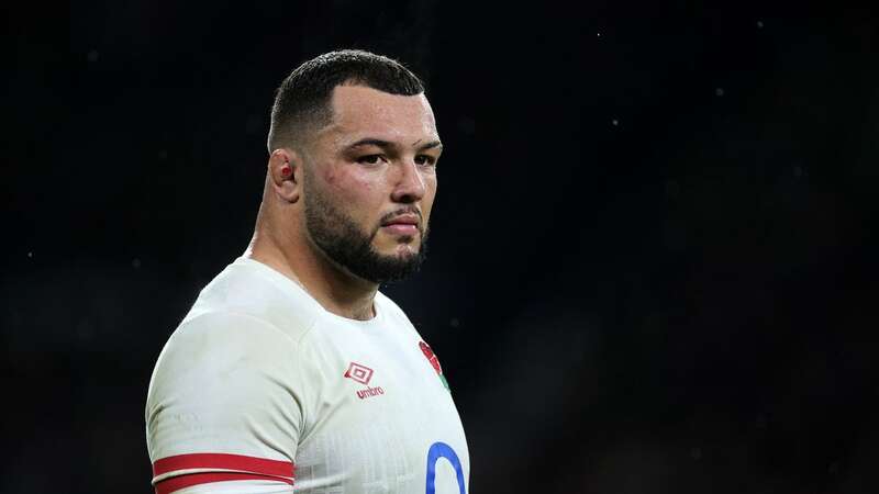 Ellis Genge beats Leigh Halfpenny during England