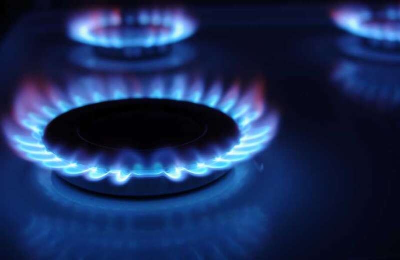 Energy bills predicted to fall below £2,000 for first time since 2021