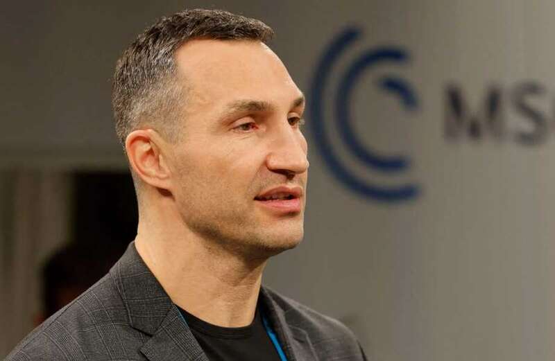 Klitschko slams Olympic decision for Russians to compete under 'neutral flag'