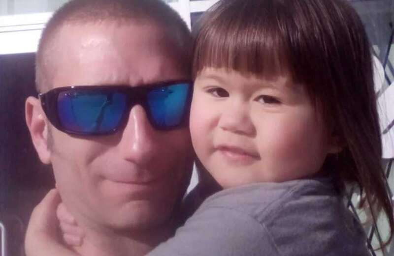 Dad stabbed to death after 'asking man not to vape near his toddler'