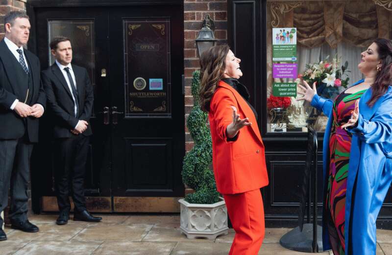 First look at Ruthie Henshall in Coronation Street