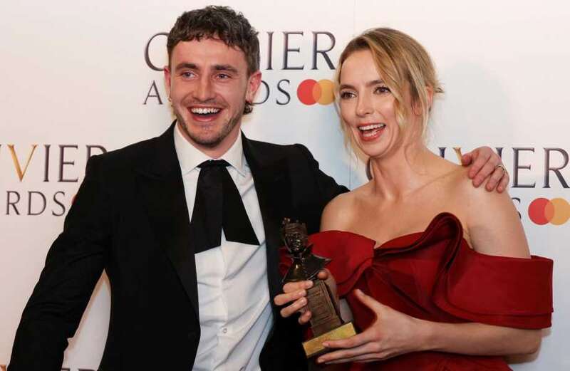 Paul Mescal and Jodie Comer fans beg them to date