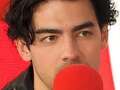 Joe Jonas gives brutal review of Wetherspoons as he shares awkward admission