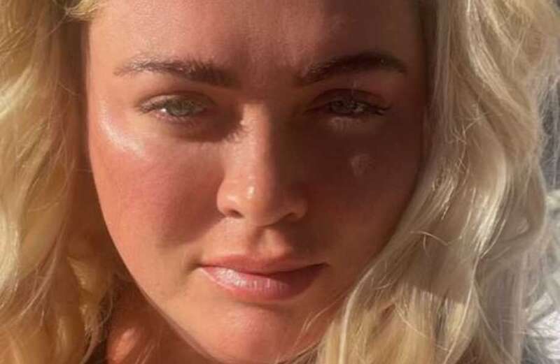 Gemma Collins shows off flawless makeup free skin on holiday without Rami