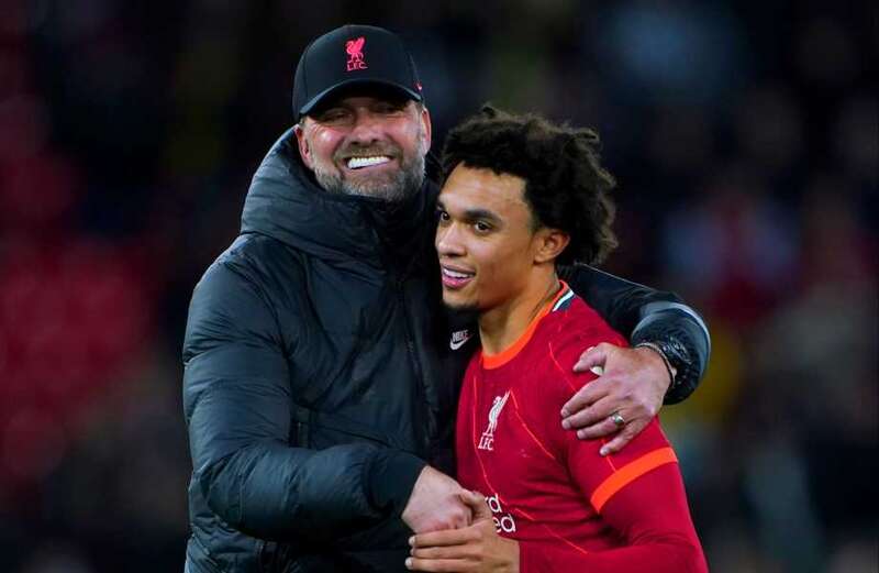 Klopp hints at Alexander-Arnold position tweak & claims wonderkid has big future