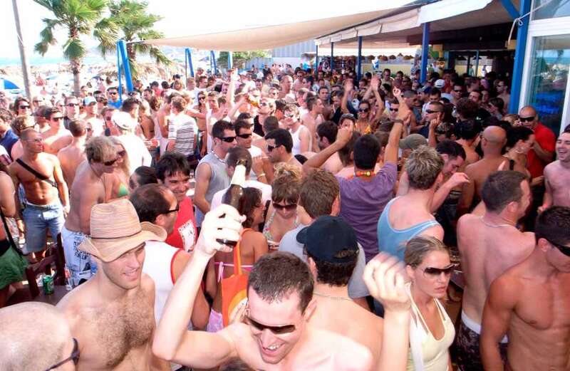 Urgent holiday warning over £25k fines for Brits partying in island hot spots