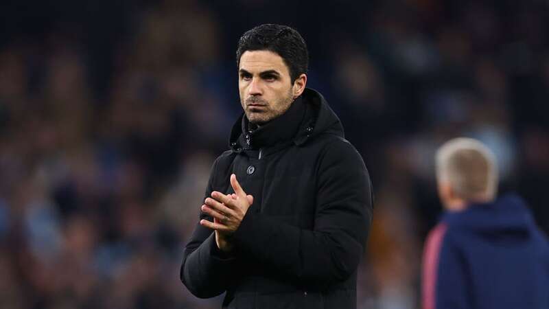 Mikel Arteta urged to replace star after Ian Wright calls out “unfair” call