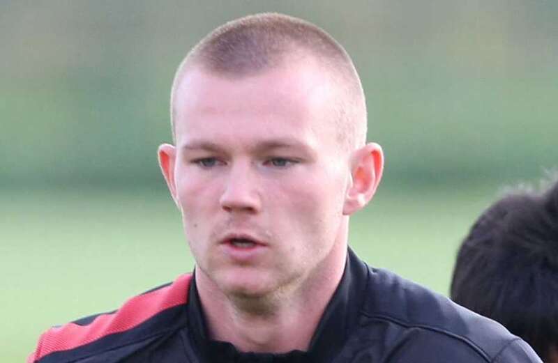 Ex-Man Utd star who played under Fergie with Pogba left unemployed aged 30