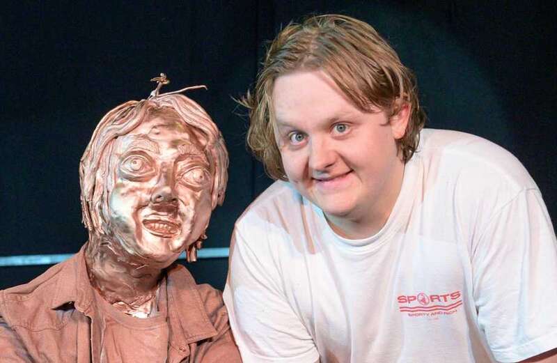 Lewis Capaldi surprised by pupils at former school with bizarre-looking statue