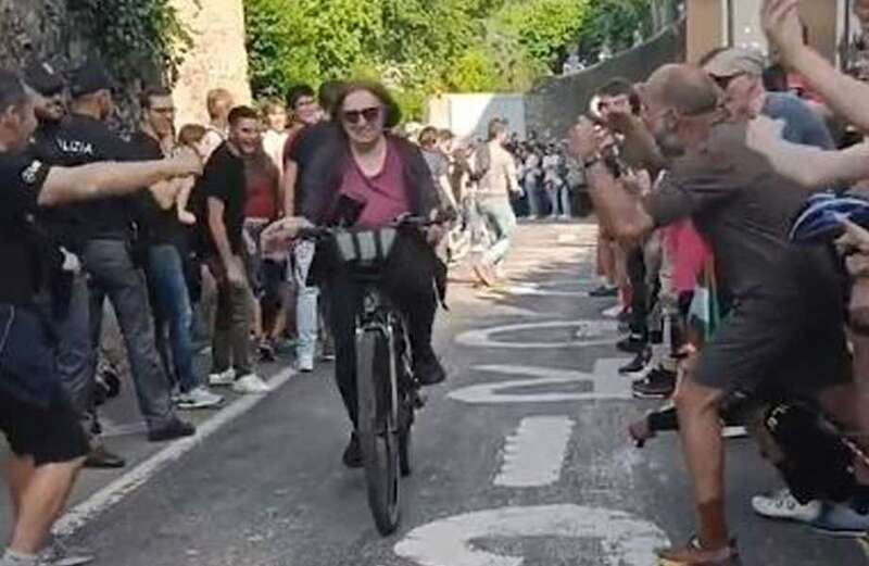 Watch hilarious moment cyclist accidentally joins the Giro d'Italia