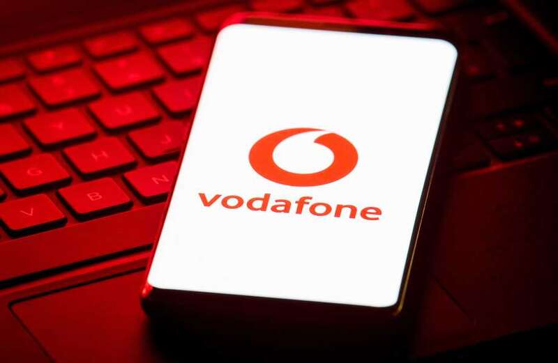 Vodafone launches accessory for every battery-fearing mobile user at Glastonbury