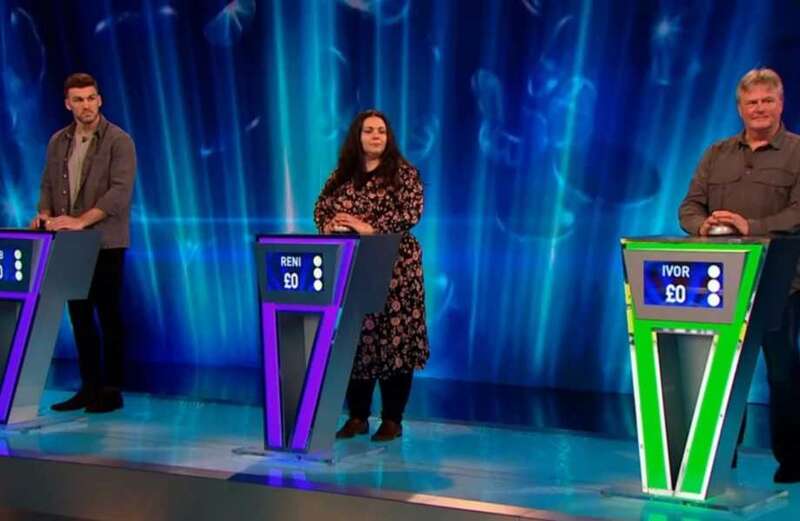 Tipping Point fans left hot under the collar over 'dishy doctor' contestant