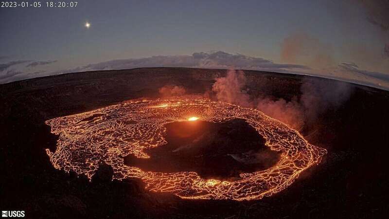 Volcano spews terrifying red lava as it dramatically erupts in Hawaii