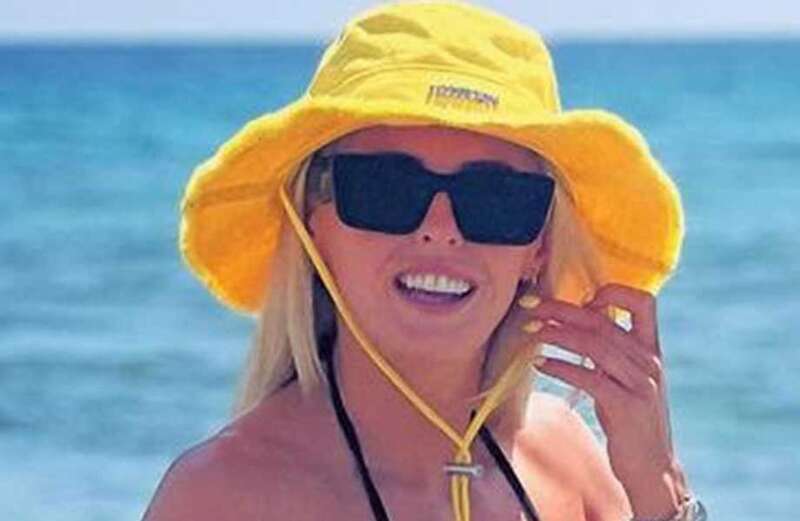 England hero Chloe Kelly flaunts bikini body as fans call her 'smoking hot'