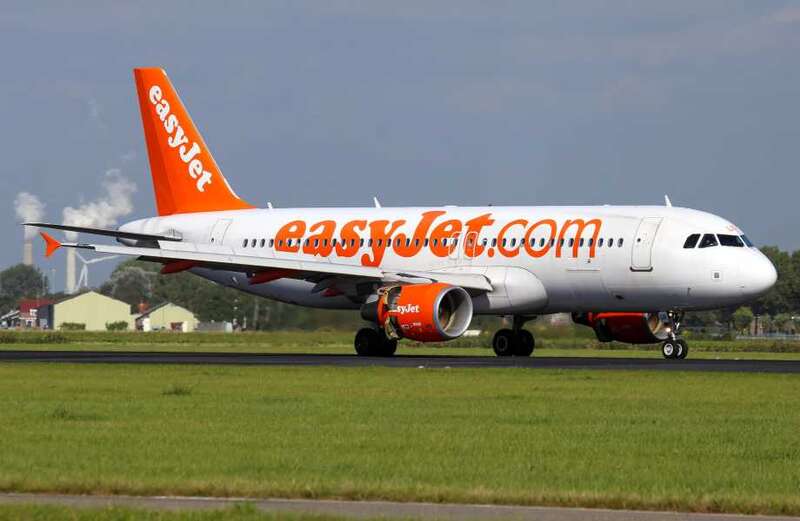 Thousands of easyJet passengers hit by cancelled flights due to thunderstorms