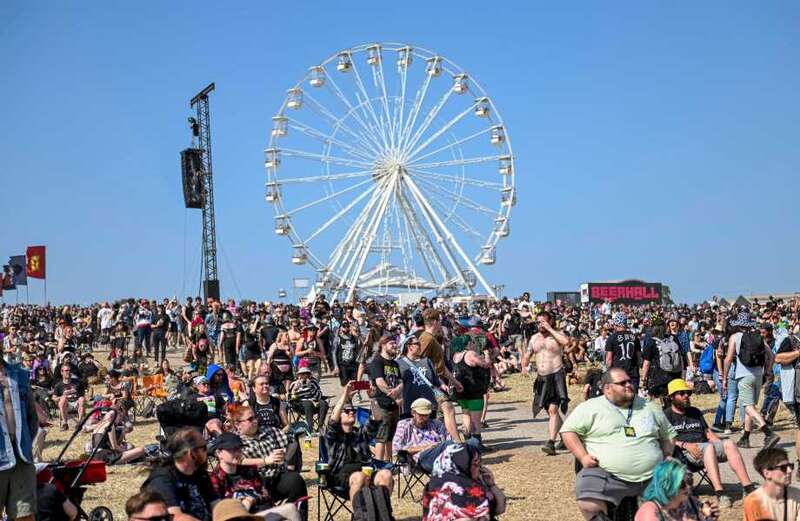 Man dies at Download Festival as emergency services rushed to campsite